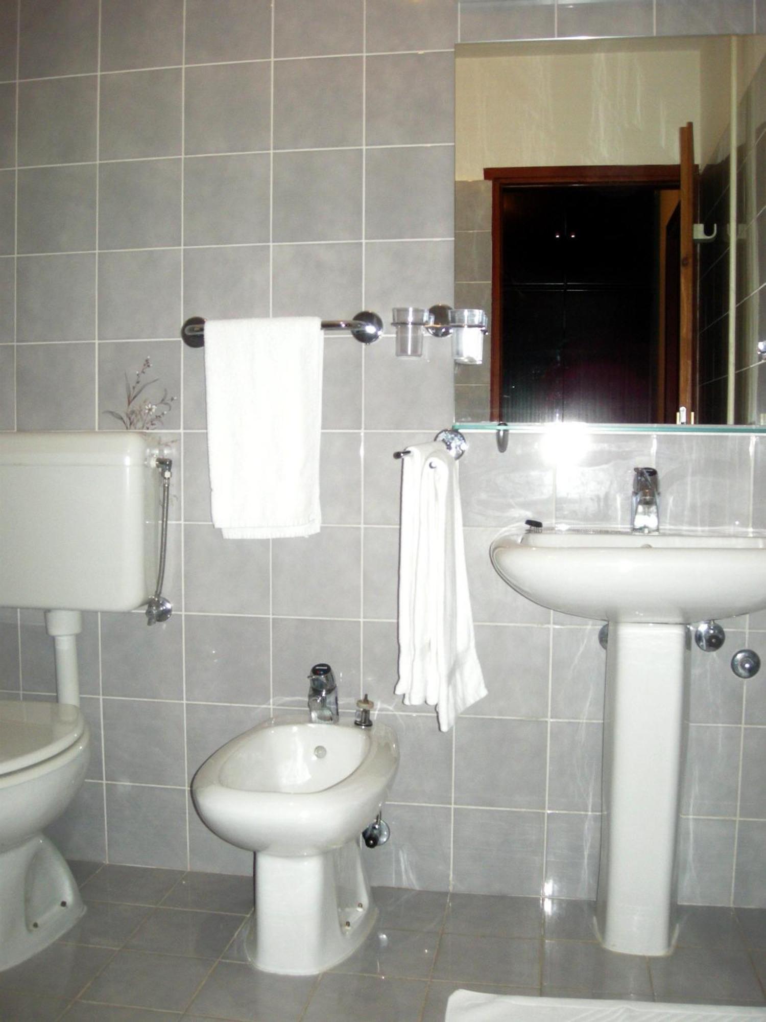 Hotel Zephyr - Plovanija Buje Ruang foto